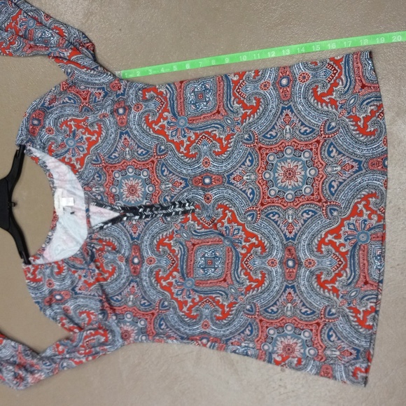 Dressbarn Multicolored, Keyhole Neck With Beading, 3/4 Length Sleeve Blouse - Picture 9 of 12